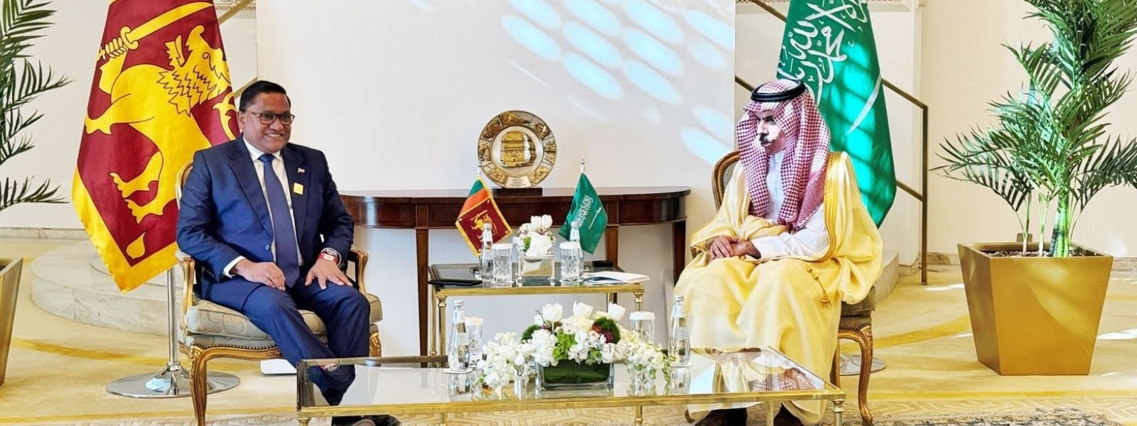 Vijitha Herath Meets Saudi Foreign Minister